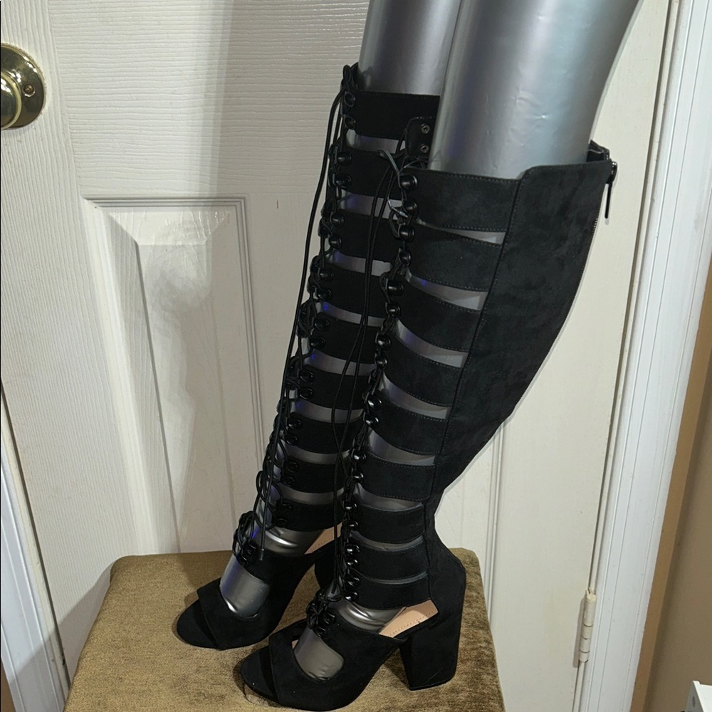 Express Black Over the Knee Strappy Gladiator Sandals - Picture 3 of 6